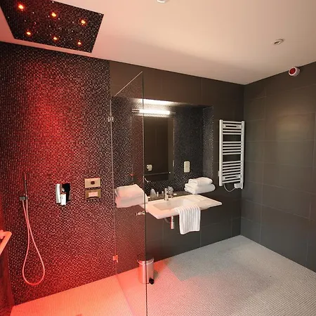 فندق Lr La Rochelle 3*